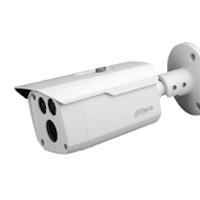 Esta es la imagen de camara analoga/ dahua /hac-hfw1500d/ bullet de 5 mp/ metalica/ lente de 3.6 mm/ 92 grados de apertura/ ir de 80 mts/ ip67/ soporta: cvi/cvbs/ahd/tvi