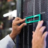Esta es la imagen de brazo de administracin de cables hpe 1u - para instalar facilmente el kit de rieles