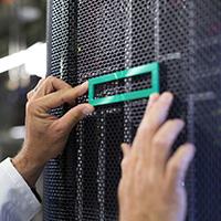 Esta es la imagen de poliza de garantia hpe 3 años  tech care essential svc