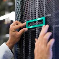 Esta es la imagen de poliza de garantia hpe 5 años tech care ess msa 2062 storage svc